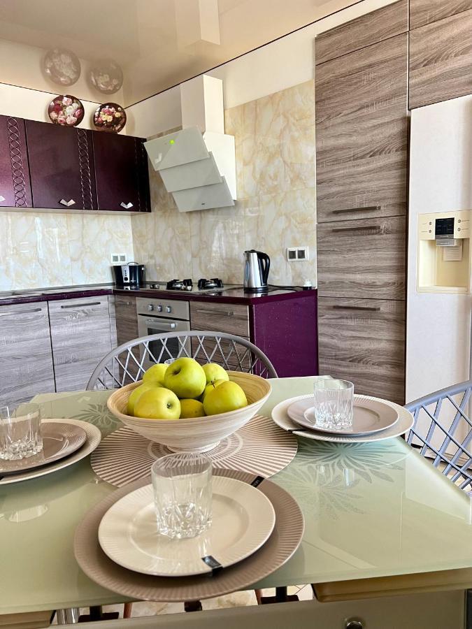 Relax. Просторі Та Затишні Апартаменти Ternópil Exterior foto
