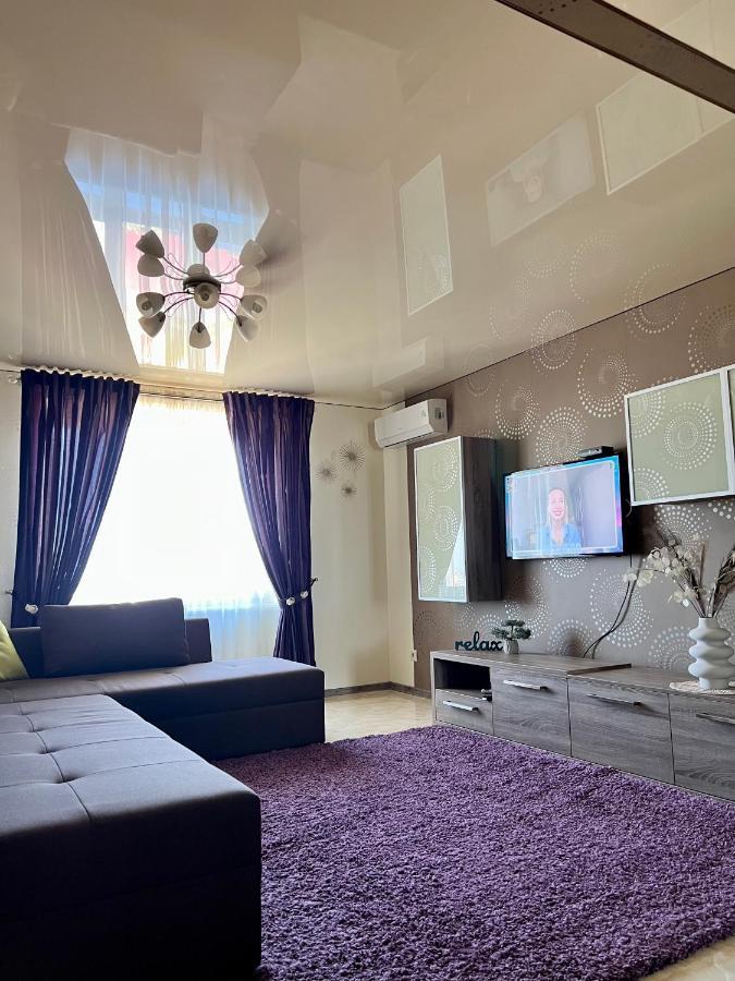 Relax. Просторі Та Затишні Апартаменти Ternópil Exterior foto